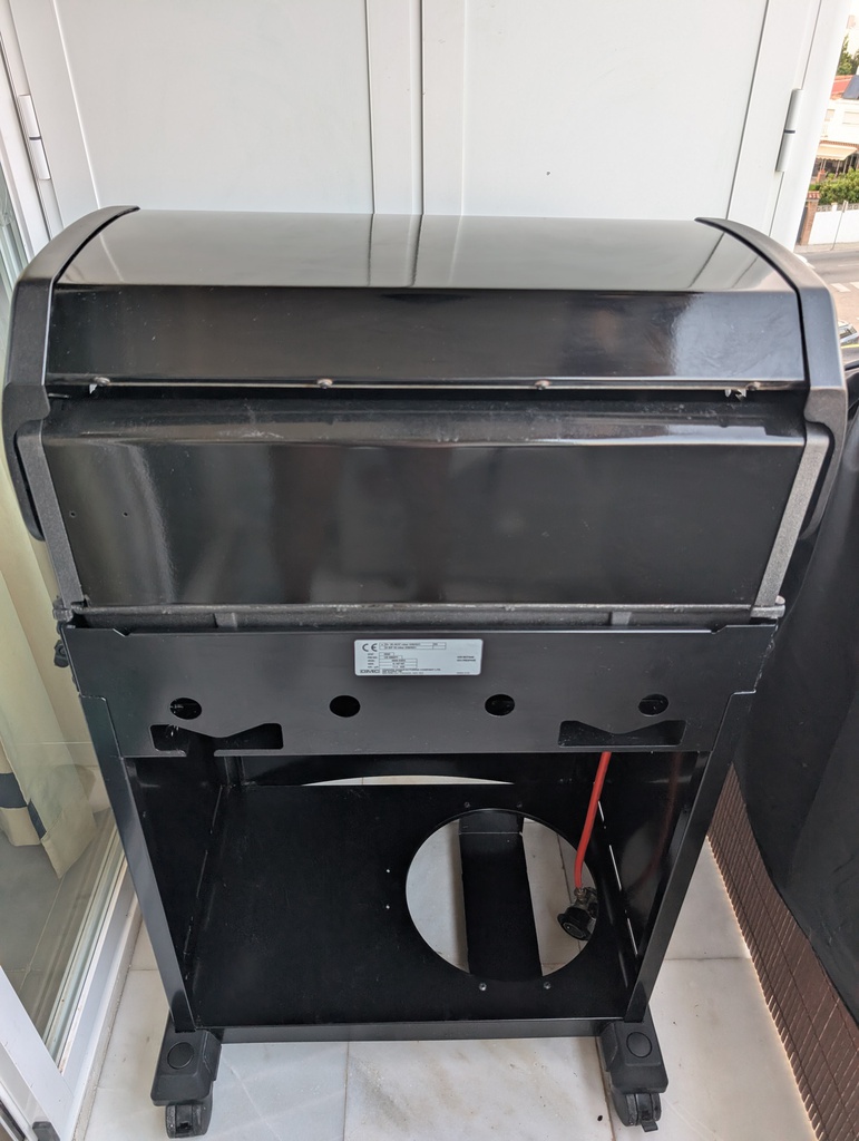 Broil King Crown 410 – Barbacoa de gas de 4 quemadores – Seminueva